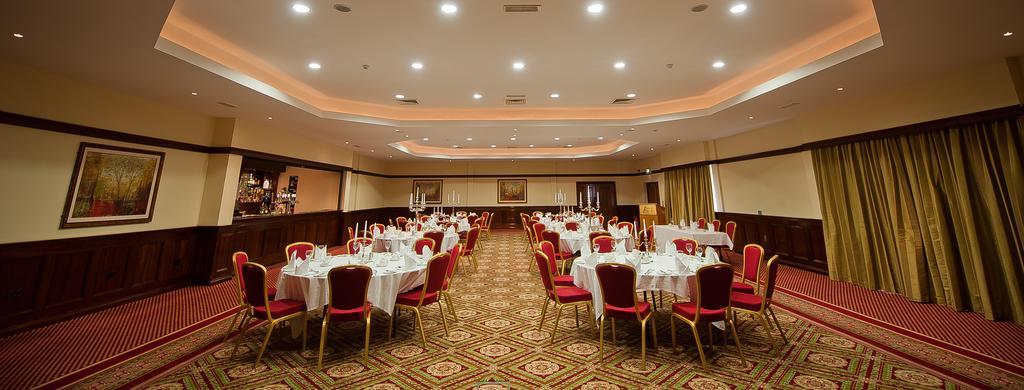 Corr'S Corner Hotel Newtownabbey Esterno foto