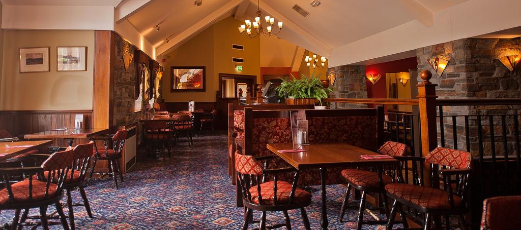 Corr'S Corner Hotel Newtownabbey Esterno foto