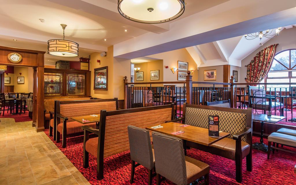 Corr'S Corner Hotel Newtownabbey Esterno foto