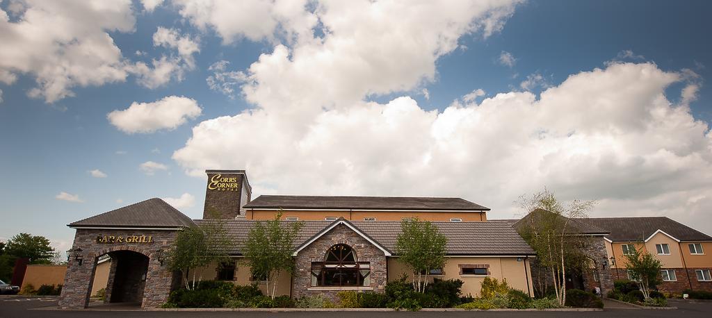 Corr'S Corner Hotel Newtownabbey Esterno foto